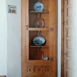 vitrina de estilo rústico rinconera mueblestilo