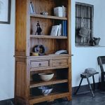 Vitrina librería Itálica