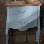 mesita de noche clásica lucena mueblestilo